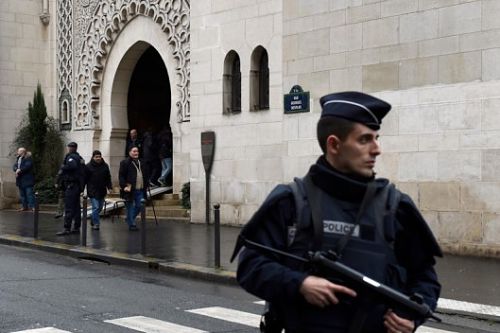 Mise en place d’une législation d’exception contre la communauté musulmane